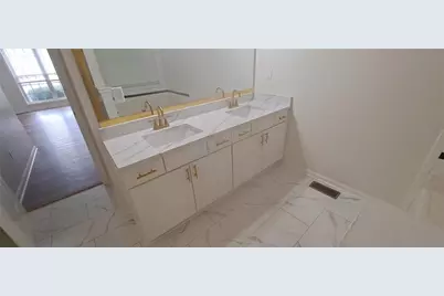 1050 Hillary Lane, Lawrenceville, GA 30043 - Photo 17