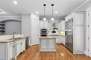 1229 Mecaslin St NW, Atlanta, GA 30318 - Photo 5