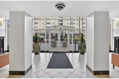2479 Peachtree Road NE #1517, Atlanta, GA 30305 - Photo 31