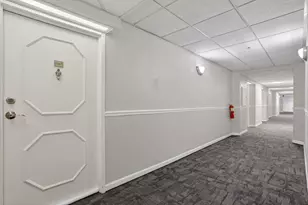 2479 Peachtree Rd NE, Atlanta, GA 30305 - Photo 3