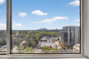 2479 Peachtree Rd NE, Atlanta, GA 30305 - Photo 23