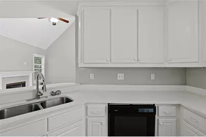 100 Overlook Heights Way, Stockbridge, GA 30281 - Photo 13