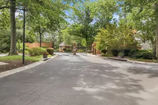65 Mt Vernon Cir, Atlanta, GA 30338 - Photo 33