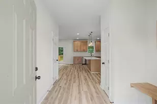 4621 Ashmore Dr, Forest Park, GA 30297 - Photo 7
