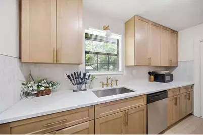 1721 W Austin Rd, Decatur, GA 30032 - Photo 13