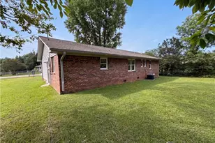 5552 Pine St, Lula, GA 30554 - Photo 29