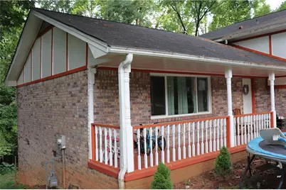 4194 Indian Manor Drive, Stone Mountain, GA 30083 - Photo 9