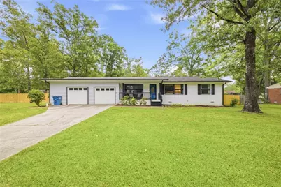 525 Elliott Drive NW, Rome, GA 30165 - Photo 1