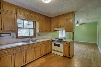 755 Navajo Trail, Covington, GA 30016 - Photo 13