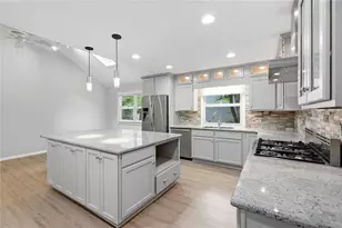 4411 Kings Way NE, Marietta, GA 30067 - Photo 5