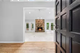 4411 Kings Way NE, Marietta, GA 30067 - Photo 3