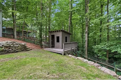 4411 Kings Way NE, Marietta, GA 30067 - Photo 37
