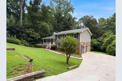 6486 Lynndale Lane, Morrow, GA 30260 - Photo 25