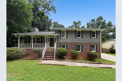 6486 Lynndale Lane, Morrow, GA 30260 - Photo 1