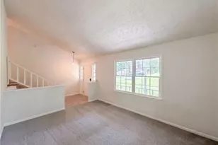 6486 Lynn Dale Ln, Morrow, GA 30260 - Photo 11