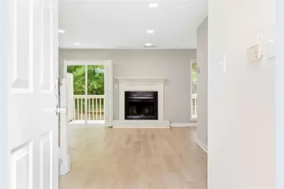 301 Bridge Lane SE #301, Smyrna, GA 30082 - Photo 5