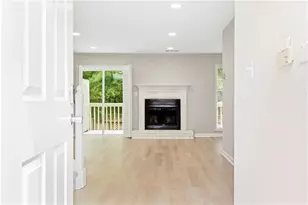 301 Bridge Ln SE, Smyrna, GA 30082 - Photo 5