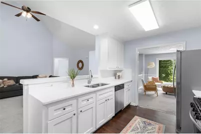 106 Hearthstone Drive, Woodstock, GA 30189 - Photo 11
