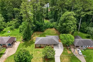 2269 Lakewood Dr NW, Kennesaw, GA 30152 - Photo 27