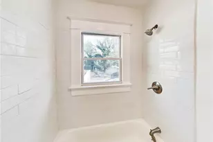 12 S Eugenia Pl NW, Atlanta, GA 30318 - Photo 11