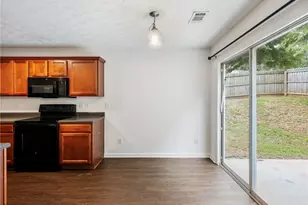 561 Double Creek Dr, Lawrenceville, GA 30045 - Photo 7