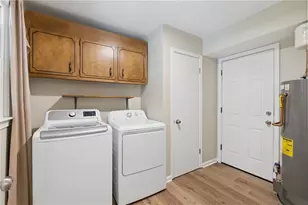 536 Rimrock Trail, Stone Mountain, GA 30083 - Photo 37
