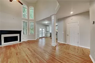 3930 Summit Gate Dr, Suwanee, GA 30024 - Photo 3