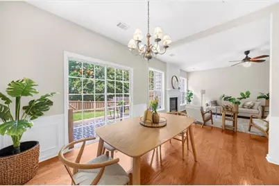 1462 Bellsmith Drive, Roswell, GA 30076 - Photo 9