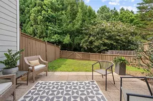 1462 Bellsmith Dr, Roswell, GA 30076 - Photo 9