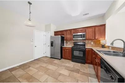1462 Bellsmith Drive, Roswell, GA 30076 - Photo 5