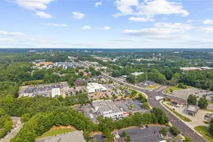 1462 Bellsmith Dr, Roswell, GA 30076 - Photo 31