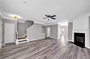 614 Market Pl Ln, Woodstock, GA 30188 - Photo 3