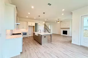 624 Silva St, Cumming, GA 30040 - Photo 5