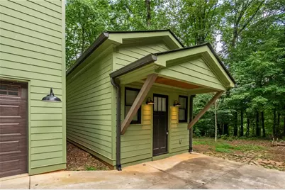 1453 Bridges Avenue SW, Atlanta, GA 30310 - Photo 3