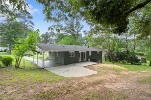2324 Elmwood Circle, Atlanta, GA 30339 - Photo 27
