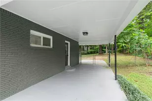 2324 Elmwood Circle, Atlanta, GA 30339 - Photo 19