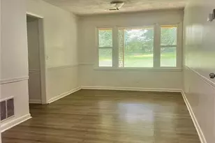 3324 Miller Rd, Lithonia, GA 30038 - Photo 13