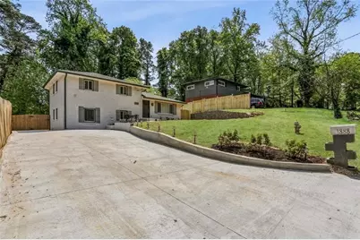 1888 La Mesa, Decatur, GA 30032 - Photo 5