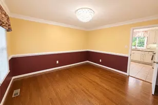3176 Country Club Ct, Kennesaw, GA 30144 - Photo 9