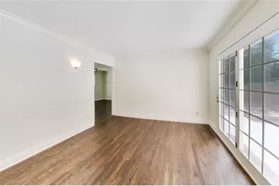471 Dalrymple Road NE, Sandy Springs, GA 30328 - Photo 9