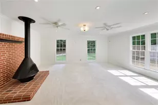 471 Dalrymple Road NE, Sandy Springs, GA 30328 - Photo 17