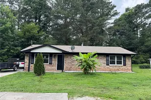 1775 Highpoint Rd, Snellville, GA 30078 - Photo 9