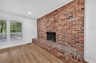 1714 S Johnson Ferry Rd NE, Atlanta, GA 30319 - Photo 7