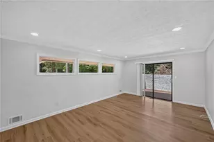 1714 S Johnson Ferry Rd NE, Atlanta, GA 30319 - Photo 35