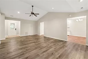 160 Vineyards Dr, Newnan, GA 30265 - Photo 5
