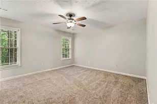 160 Vineyards Dr, Newnan, GA 30265 - Photo 13