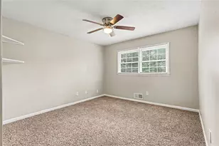 3348 Goldenchain Dr, Lithonia, GA 30038 - Photo 19