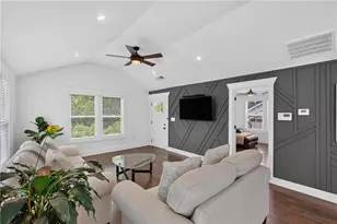 8 S Eugenia Pl NW, Atlanta, GA 30318 - Photo 3