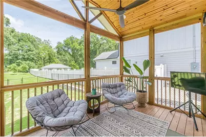 8 S Eugenia Place NW, Atlanta, GA 30318 - Photo 35