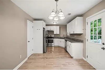 6749 Silver Maple Drive, Rex, GA 30273 - Photo 5